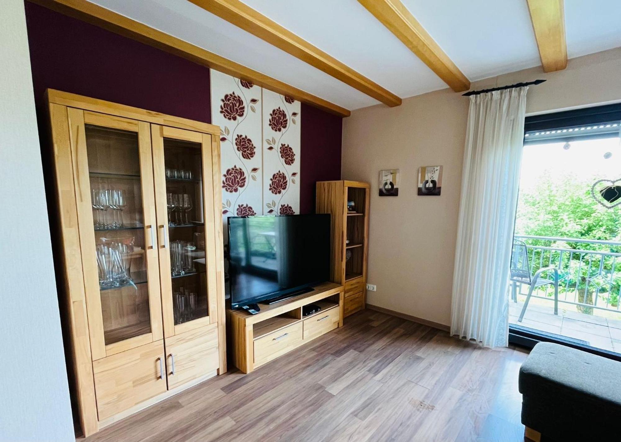 Kaisers Ferienhaus Kaifenheim Екстериор снимка
