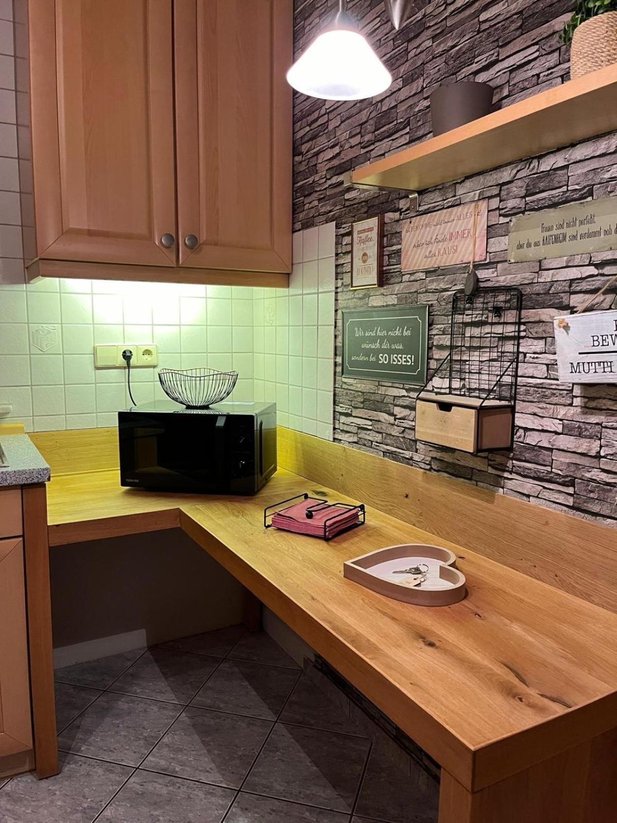Kaisers Ferienhaus Kaifenheim Екстериор снимка